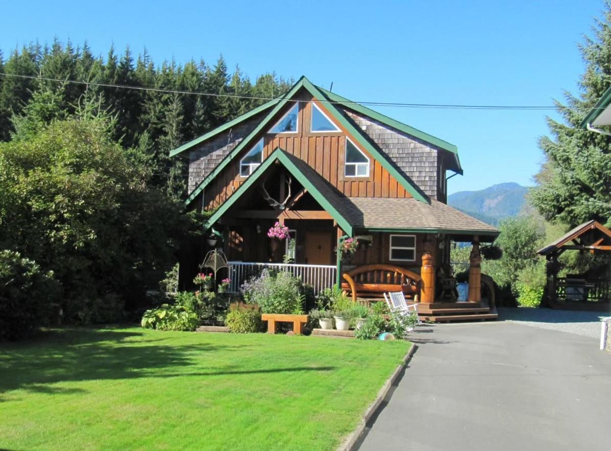 Wild Coast Wilderness Resort Port Renfrew Exteriér fotografie