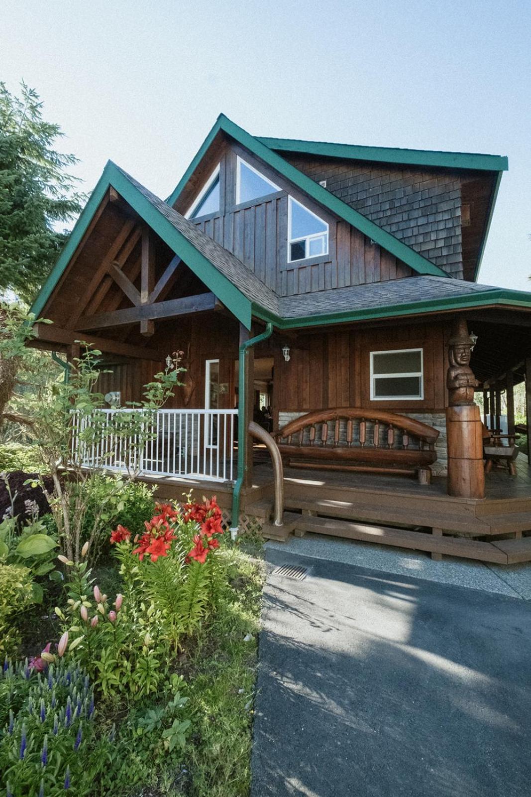 Wild Coast Wilderness Resort Port Renfrew Exteriér fotografie